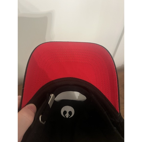 Star Wars The Last Jedi Adjustable Hat - Picture 4 of 4